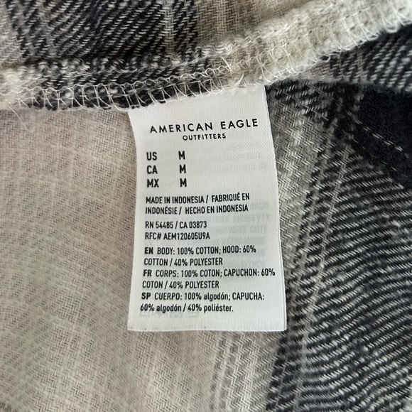 American Eagle Outfitters Gray and White Plaid Hoodie Distressed Flannel Medium - Picture 7 of 8